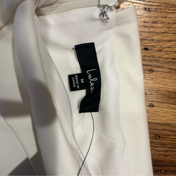 Lulu’s Classic Glam Off-the-Shoulder Bodycon Dress Size M - Picture 7 of 12